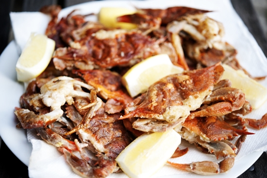 How to Clean and Cook Soft Shell Crabs