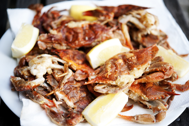 How to Clean & Cook Soft Shell Crabs